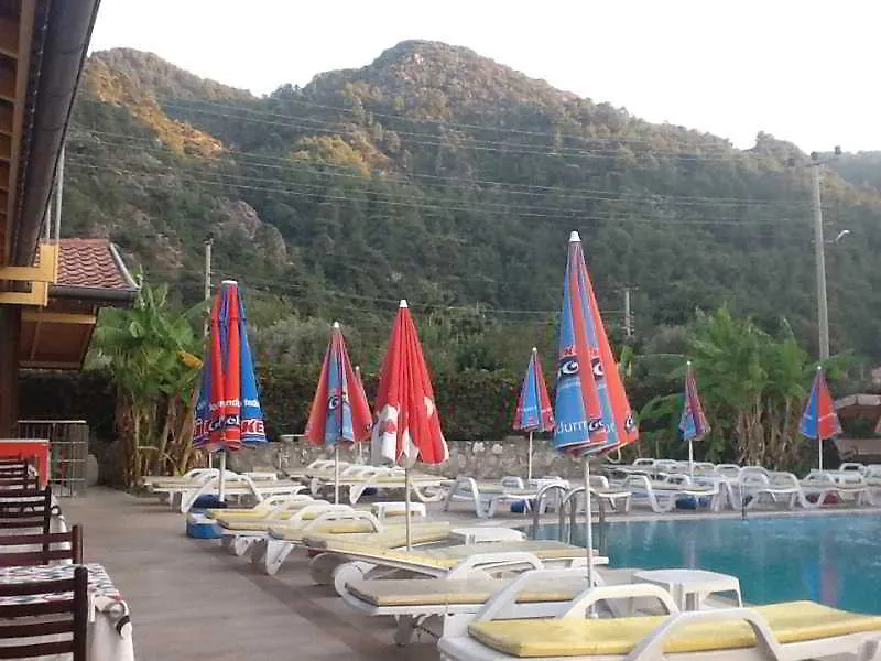 Hotel Rhodes Apart İçmeler